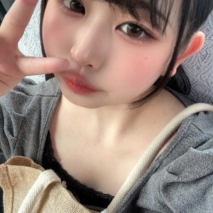 お店におります☺️💝