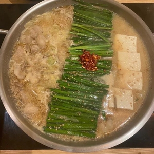 もつもつ