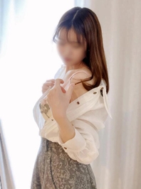 明日、出勤12:00〜🧸(残りわずか！)