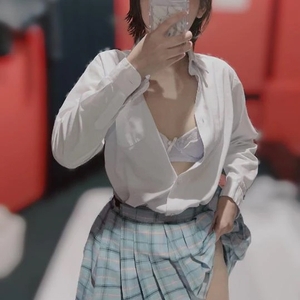 お昼のえっちな休憩♡