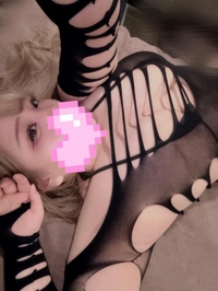 ちゃんと影おっパイの形(*ºωº)σﾂﾝﾂﾝ