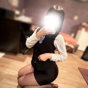 今日から出勤してますｯ❣️✨