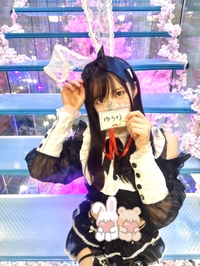 ホールガールしてます🐰