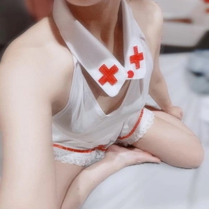 可愛いナースさん診察開始♡