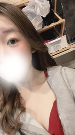 前髪どうしよ🤍