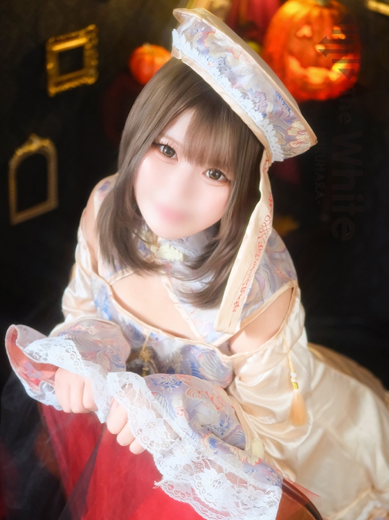 あんな(White)3枚目