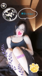 見つめる先は鏡🪞♡