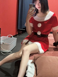 美脚サンタですっ🧣