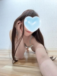 穴があくほど見て