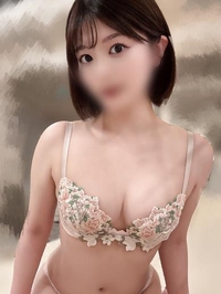 水瀬 しずく
