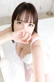 明日、お会いできるのを楽しみにしています?