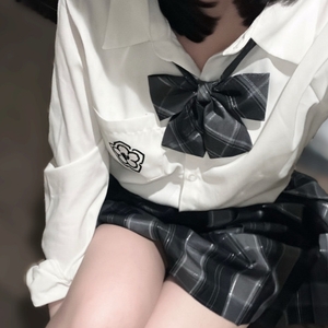 🙂‍↕️🫶🏻