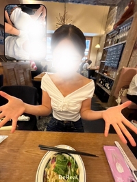 ハンバーグ食べてご機嫌♪