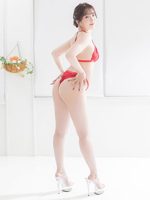 暁月 みなみ4枚目