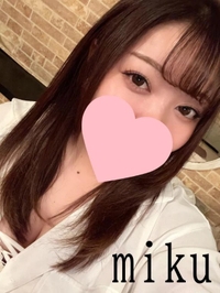 本日出勤♥️...💋