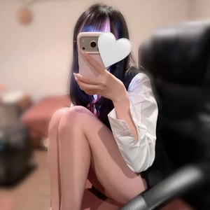 なんか…恥ずかしい座り方してた♡