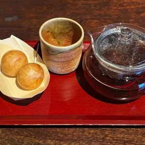 明日は出勤だよ〜💖