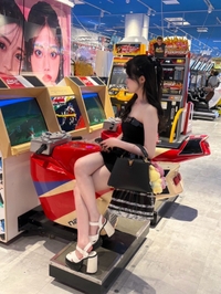 セレナ🇷🇺【絶品異国美女】