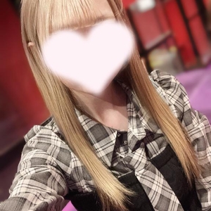 しゅ^- ·̫ -^🎶