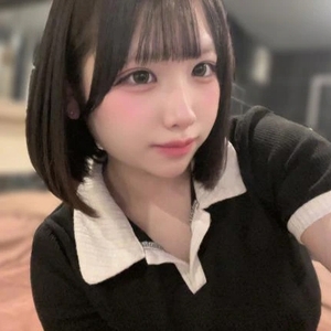今日最初にひなを奪うのは…？😽💕