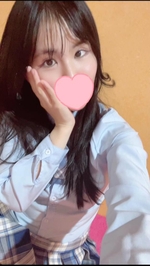 制服コス買おうかな？♡