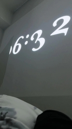 1月3日  寒いから..暖房つけて