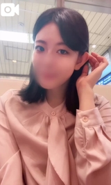 【すみれ♡動画】blog.71 今日はカフェで本を読んでました📕