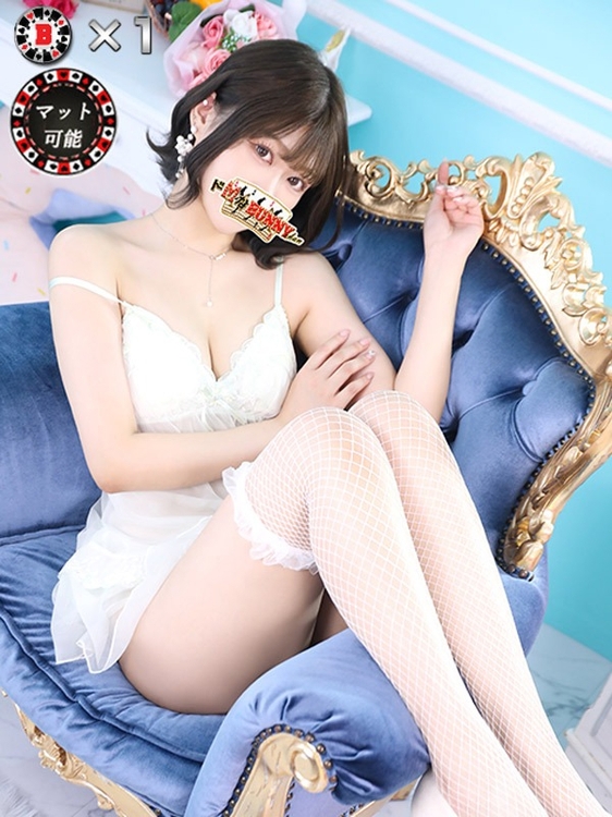 エミ7枚目